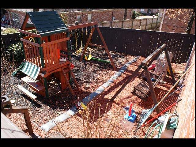Building Photo - 7385 W Ridge Cir