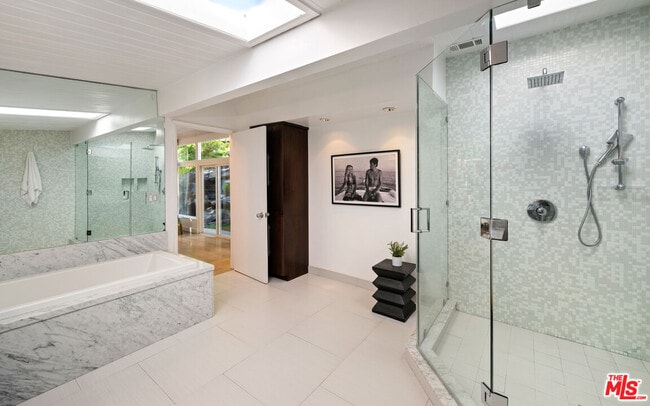 Building Photo - 1415 Braeridge Dr