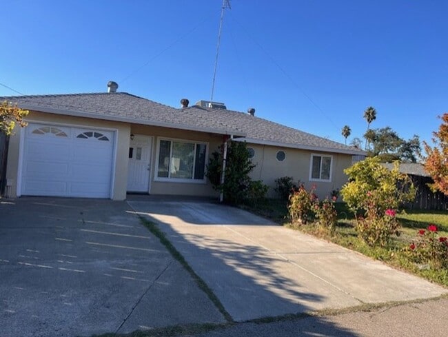 Primary Photo - Furnished Home for Rent – North Highlands, CA