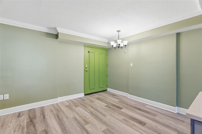 Building Photo - 2413 Bayshore Blvd