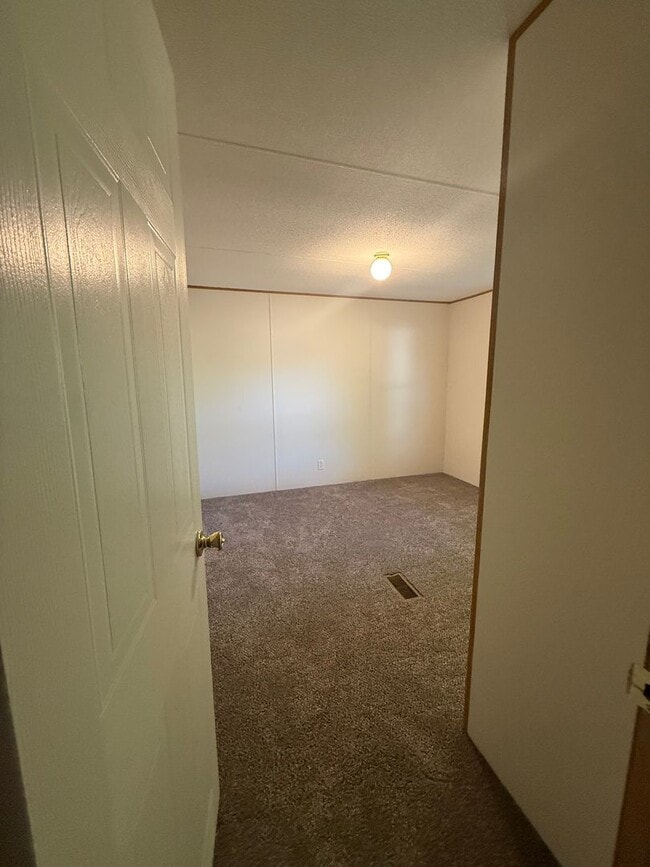 Building Photo - 3602 Wellington Ln