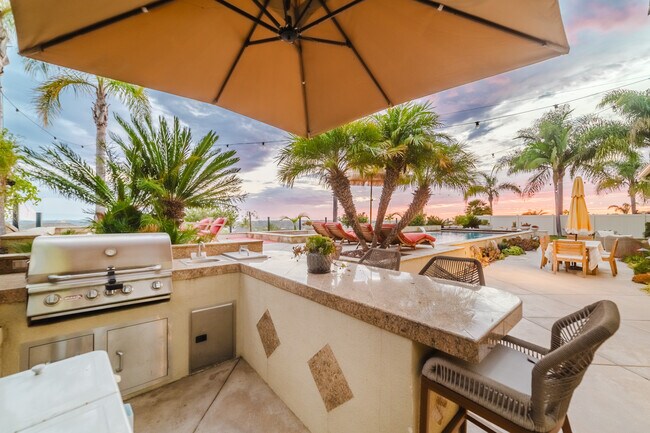 Building Photo - 7337 Corte TOMILLO