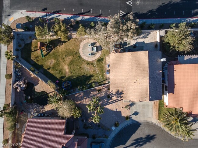 Building Photo - 1596 Bozeman Dr