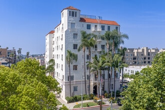 Building Photo - Linda Vista Apartments