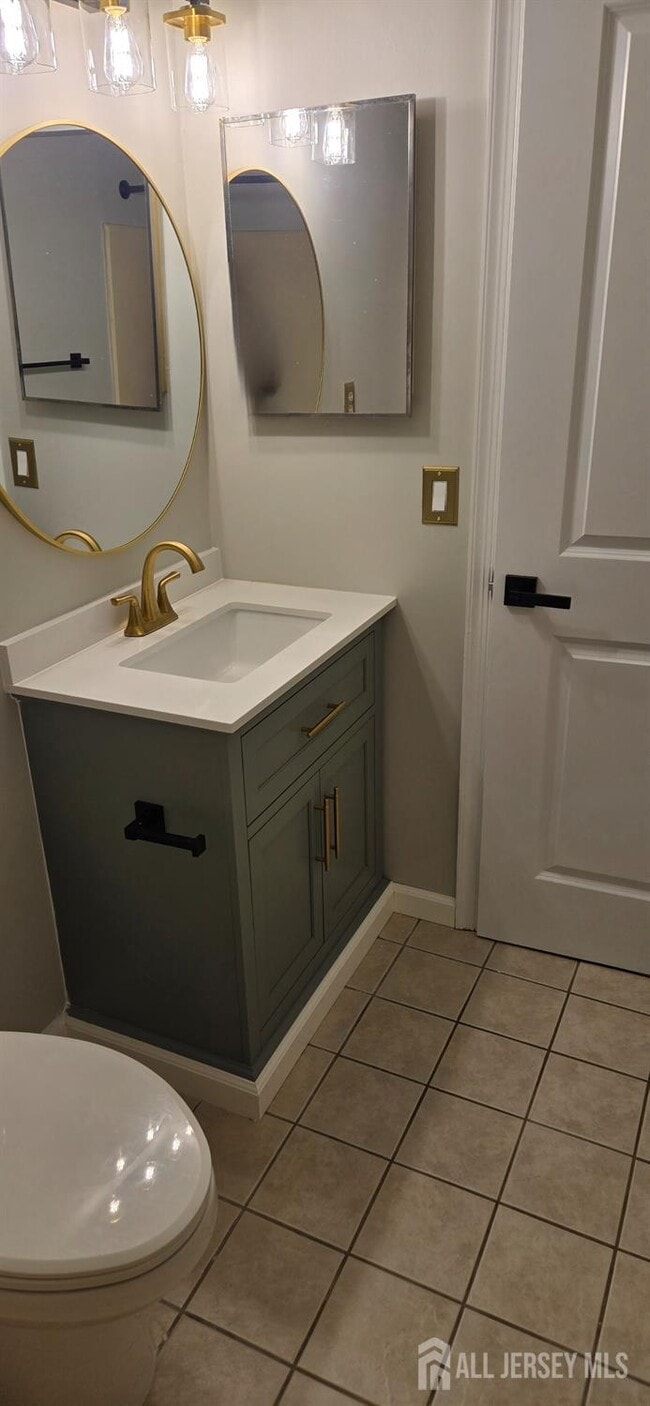 Building Photo - 3015 Lighthouse Ln