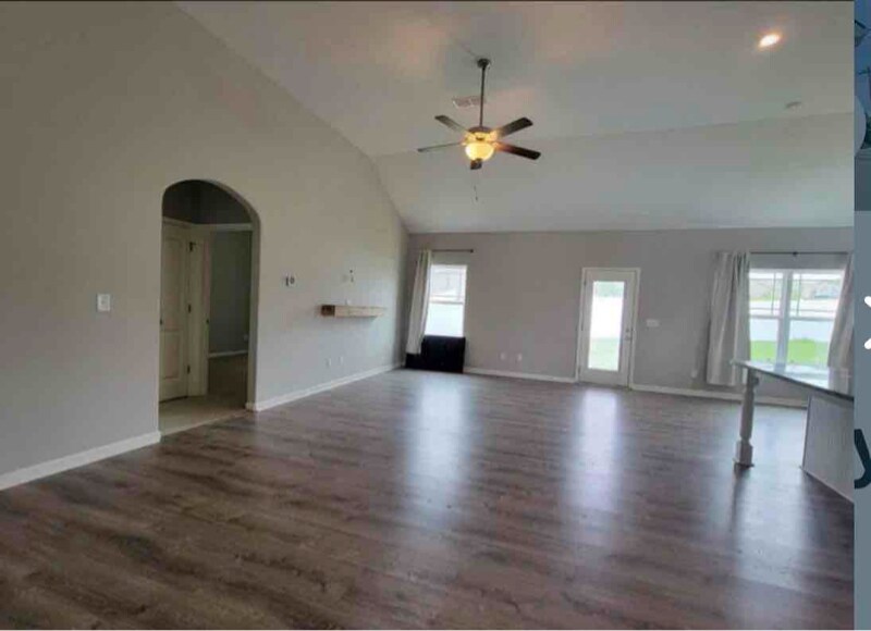 Building Photo - 329 Turney Ln