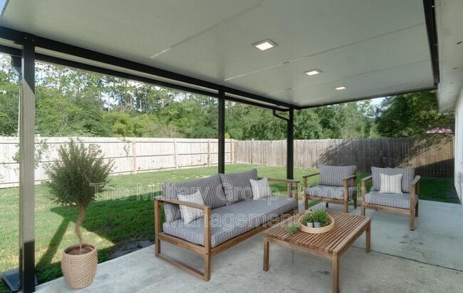 Building Photo - 4142 Oriely Dr W