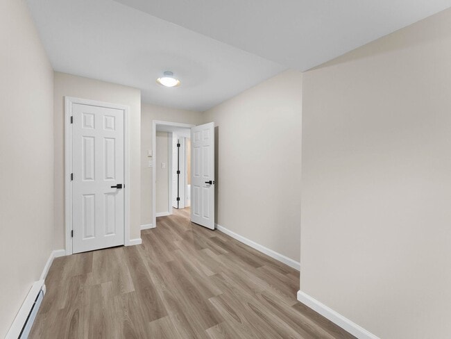 Building Photo - Secluded & Stunning: Move-In Ready 3-Bedroom Home with Bonus Rooms & Private Yard