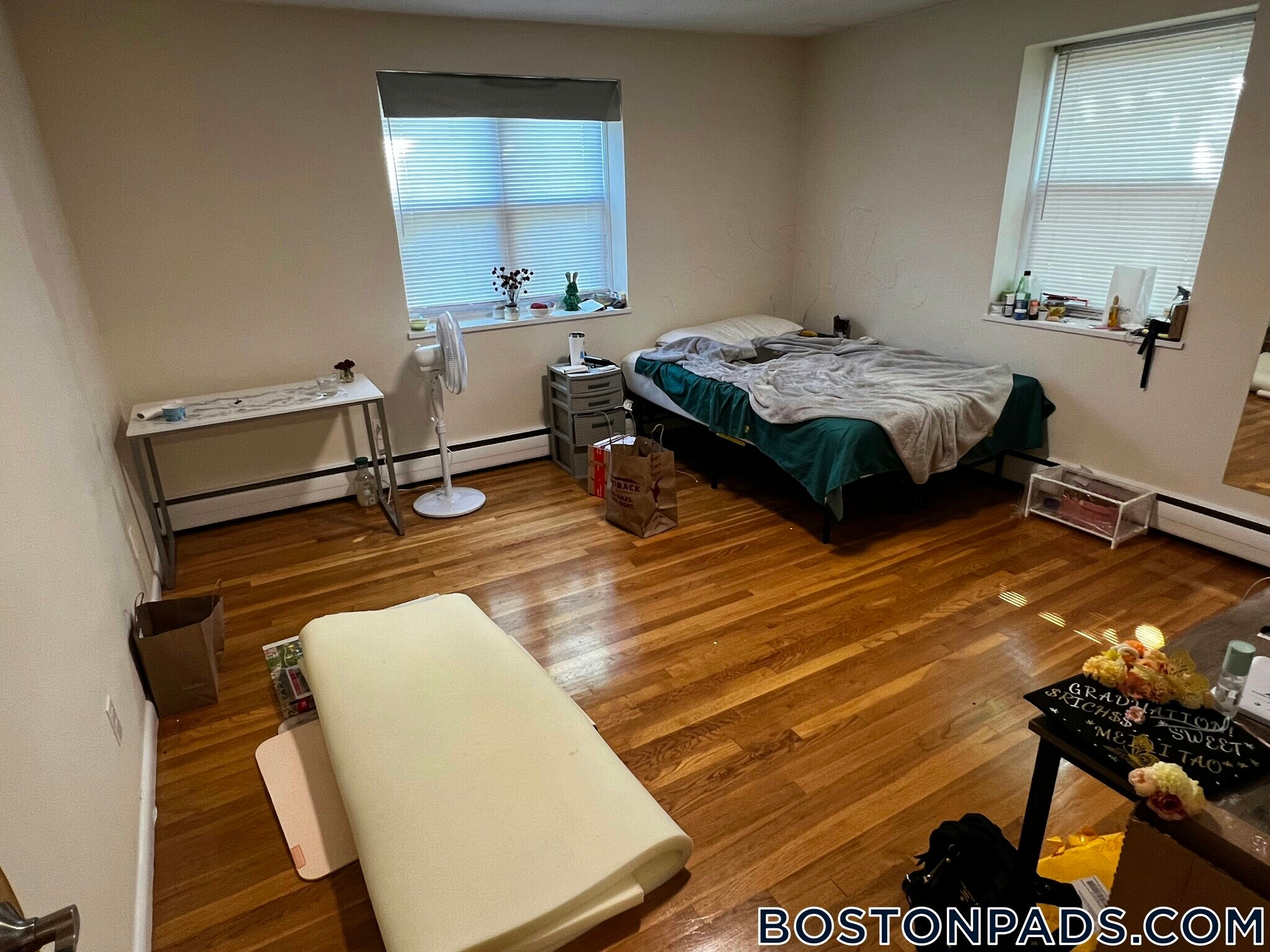 Building Photo - 110 Babcock St