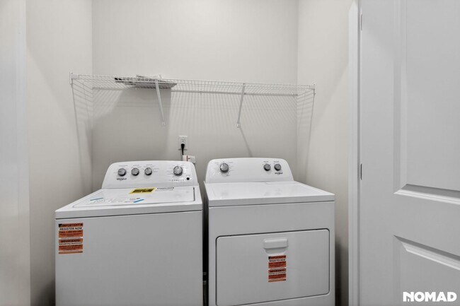 Building Photo - 815 Washington St