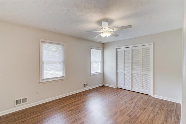 Building Photo - 4905 Wade Valley Way