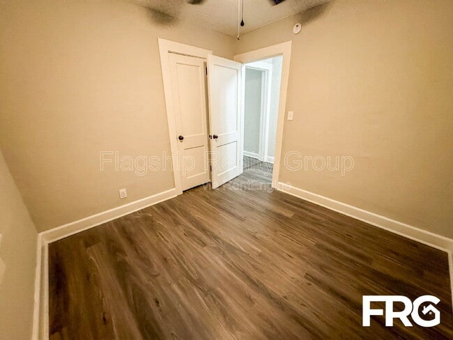 Building Photo - 804 Bancroft Ave