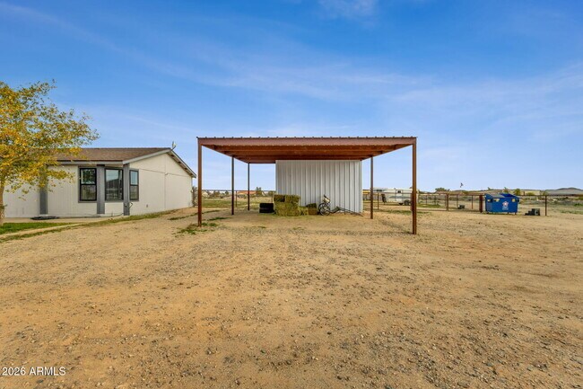 Building Photo - 851 W Quail Cir