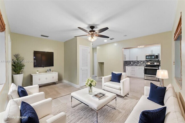 Building Photo - 6820 SW 77th Terrace