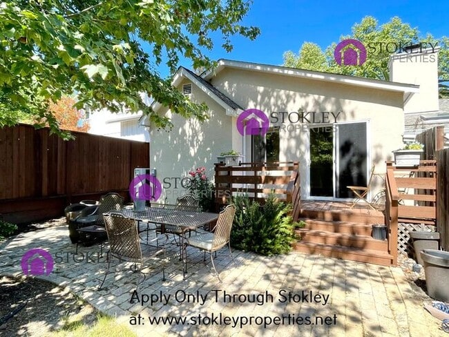 Building Photo - 1975 Shuey Ave