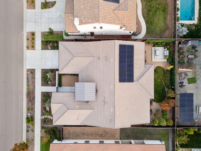 Building Photo - 822 Overstone Ave