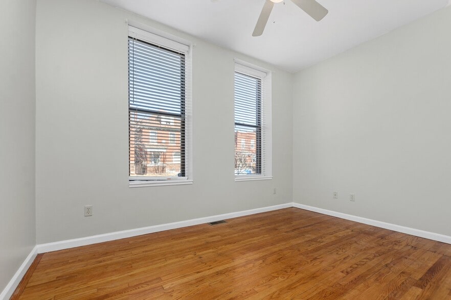 Secondary bedroom - 3452 Humphrey St
