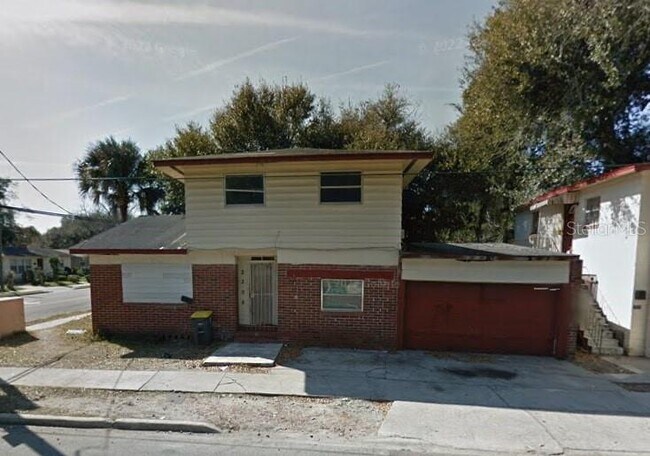 Primary Photo - 2306 Fairfax St