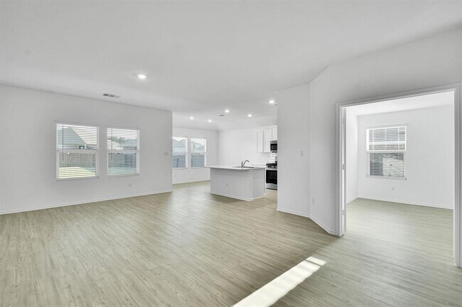 Building Photo - 1640 Magnolia Farm Wy