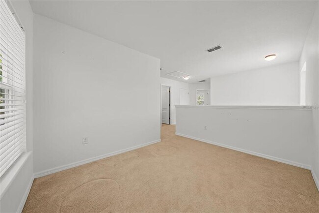 Building Photo - 7112 Five Oaks Dr