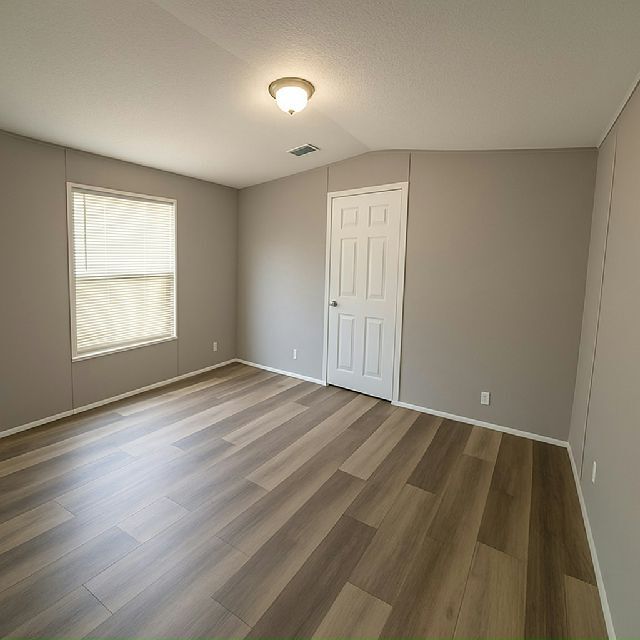 Building Photo - 37 Virgil St