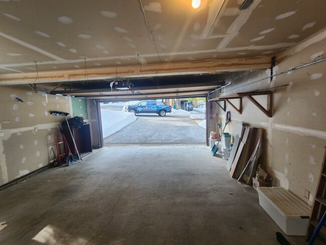 Building Photo - New to the Rental Market! Custom 3 Bdrm Hm w/Garage