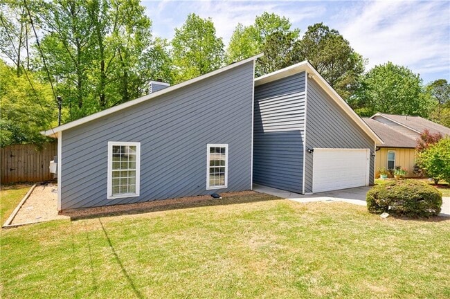 Building Photo - 1218 Millstream Trail NW