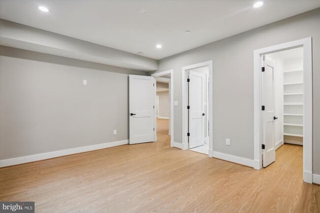 Building Photo - 7807 Winterberry Pl