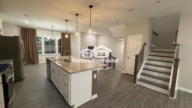 Building Photo - 328 Commons Ave