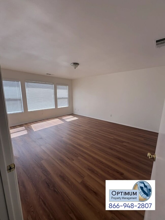 Building Photo - Beautifully designed 4-bedroom, 2.5-bathroom home