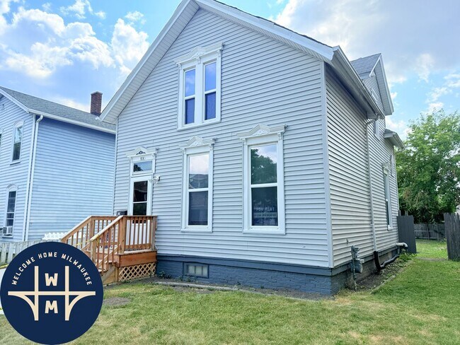 Building Photo - 916 Grand Ave