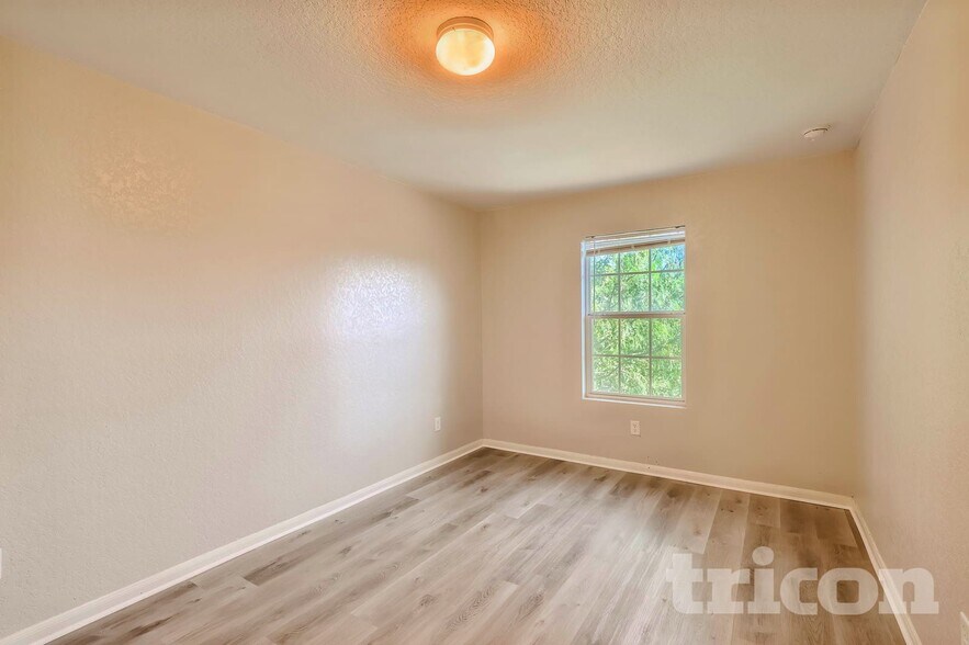 Building Photo - 8819 Olmstead Park
