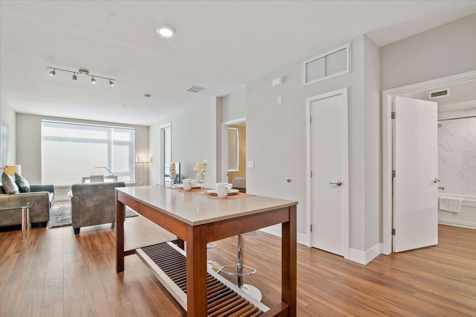 Building Photo - 1734 W El Camino Real