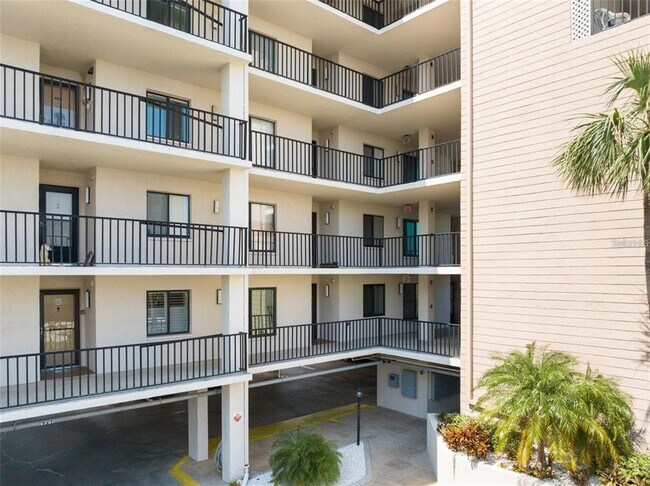 Building Photo - 4620 Bay Blvd