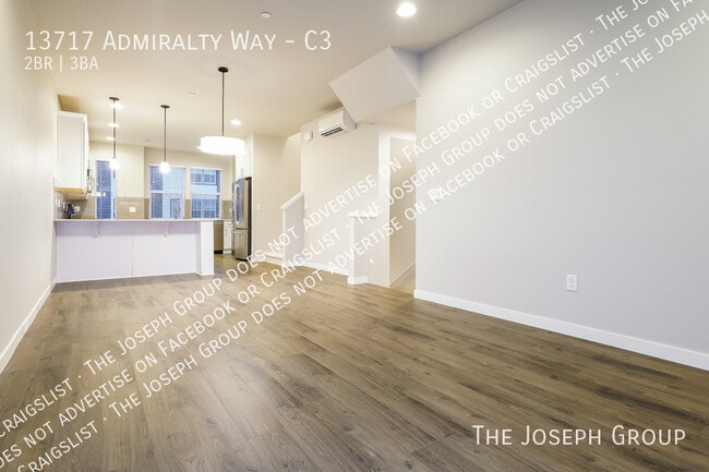 Building Photo - 13717 Admiralty Way