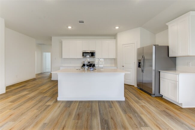 Building Photo - 9027 Rose Water Trl