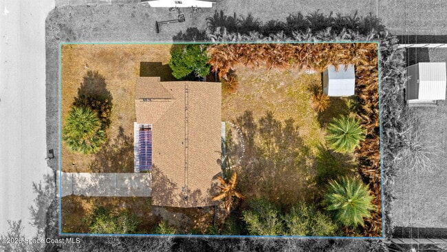 Building Photo - 983 Tacaro Ave SE