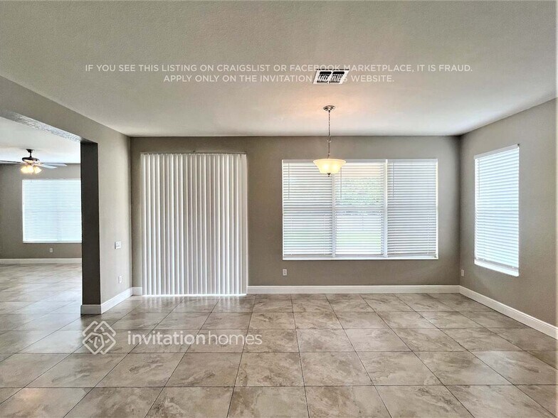 Building Photo - 481 Dagama Dr