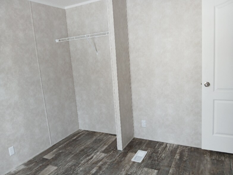 Building Photo - 109 Pelican Dr