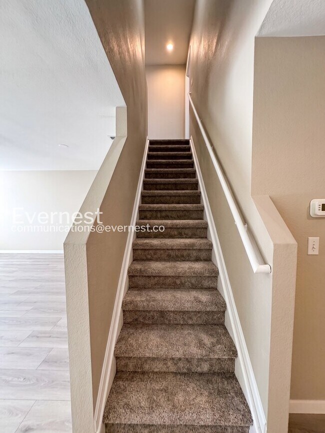 Building Photo - PROMO: Get 1 Month FREE when you sign a 2-Year Lease!/3 bed/2 bath Spacious Home with Modern Amen...
