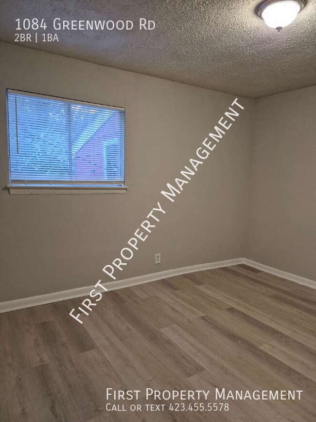 Building Photo - 1084 Greenwood Rd