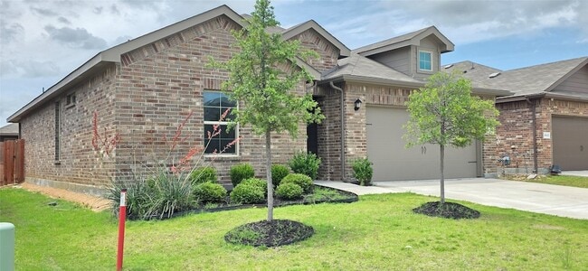 Building Photo - 9021 Eagles Landing Dr