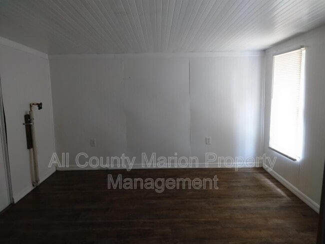 Building Photo - 1011 NW 42nd Ln
