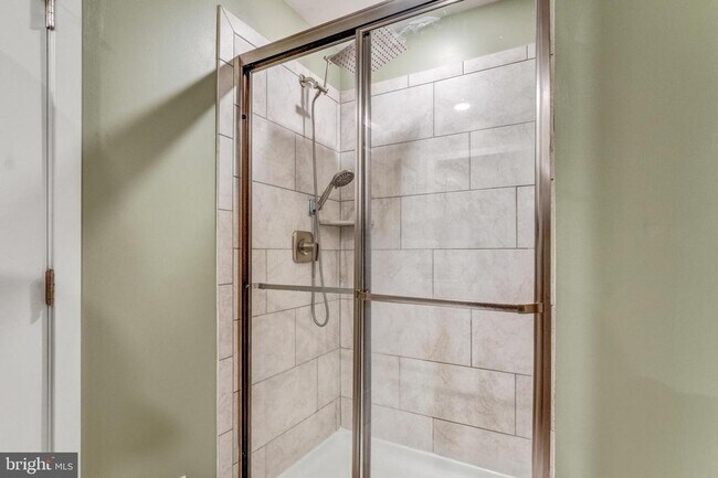 Building Photo - 11716 Emily Dickinson Pl