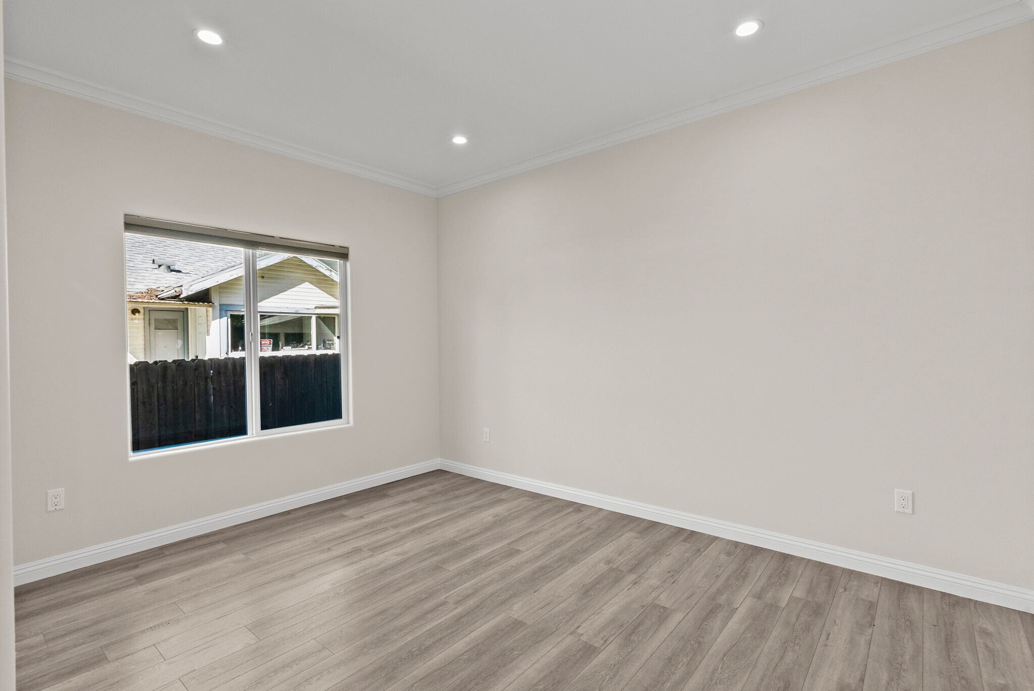 Building Photo - 6715 Cedros Ave