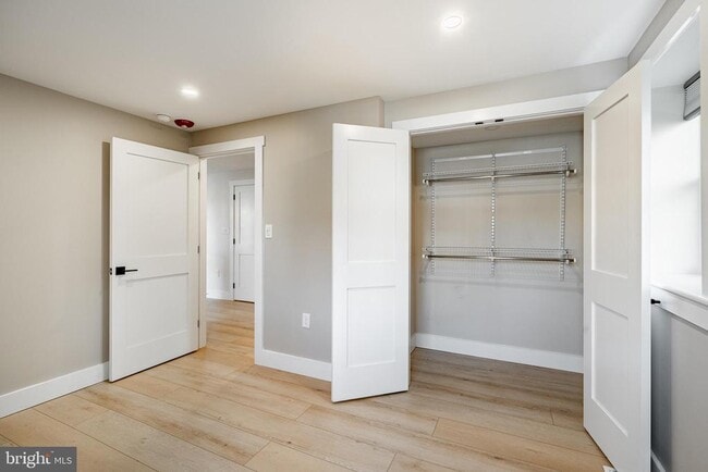 Building Photo - 530 Washington Ave