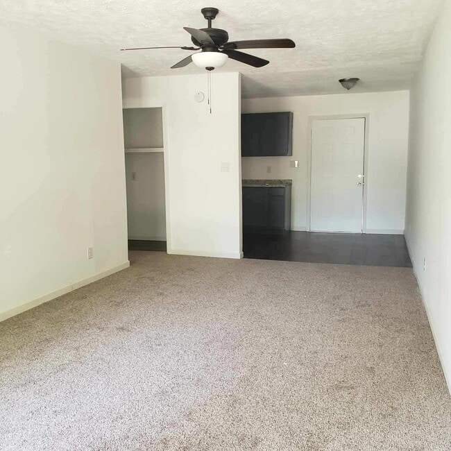 Building Photo - 5798 Aftonshire Dr