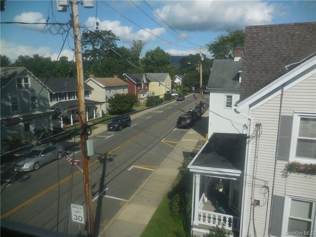 Building Photo - 223 Hudson St