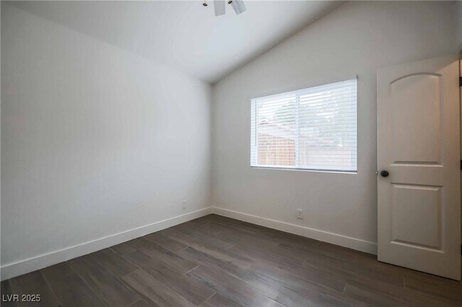 Building Photo - 2728 Riley Oaks Ct