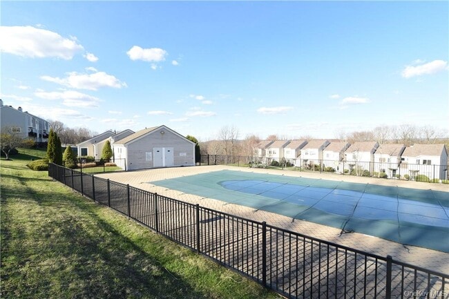 Building Photo - 1403 Eagles Ridge Rd